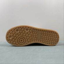Cargar imagen en el visor de la galería, Adidas Samba XLG Cloud White Core Black Brown IE1377