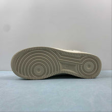 Cargar imagen en el visor de la galería, Air Force 1 07 Low LV Beige Off White Silver LV0506-055
