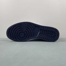 Cargar imagen en el visor de la galería, Air Jordan 1 Retro Low 85 White Metallic Navy FB9933-141