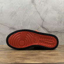 Cargar imagen en el visor de la galería, Air Jordan 1 High Zoom Comfort Black Chile Red White CT0978-006
