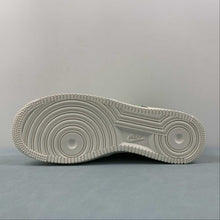Cargar imagen en el visor de la galería, Air Force 1 07 Low SU19 White Green UH8958-022