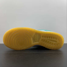 Cargar imagen en el visor de la galería, SB Dunk Low White Turquoise Green Orange DV2190-100