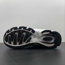 Cargar imagen en el visor de la galería, Adidas Response CL White Core Black FX6166