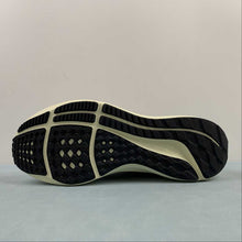 Cargar imagen en el visor de la galería, Air Zoom Pegasus 40 White Warm Red Black FJ0686-100