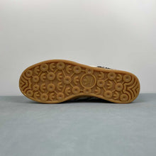 Cargar imagen en el visor de la galería, Adidas Gazelle x Louis Vuitton White Black Grey SC9207-730