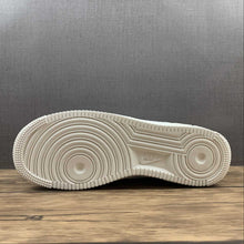 Cargar imagen en el visor de la galería, Air Force 1 Low Goddess of Victory Summit White Photon Dust DM9461-100