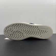 Cargar imagen en el visor de la galería, Adidas Superstar Bonega W Cloud White Core Black Gold Metallic GY5250