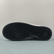 Cargar imagen en el visor de la galería, Kith x Air Force 1 07 Low White Black KT1659-001