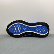 Cargar imagen en el visor de la galería, Nike Zoom Vomero PLUS White Royal Blue IM2038-040