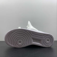 Cargar imagen en el visor de la galería, Air Force 1 07 Low Bow Triple White DV4244-111