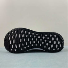 Cargar imagen en el visor de la galería, Nike ReactX Infinity Run 4 White Sail Oatmeal Obsidian DR2665-102