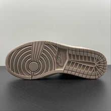 Cargar imagen en el visor de la galería, Air Jordan 1 Mid SE CRAFT Sail Tape Haze Fossil Stone DM9652-102