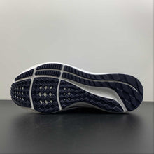 Cargar imagen en el visor de la galería, Air Zoom Pegasus 40 White Navy University Red Black FN0013-100