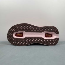 Cargar imagen en el visor de la galería, Nike Vomero Premium Tangerine Tint HM5973-801