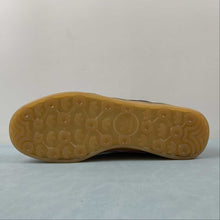 Cargar imagen en el visor de la galería, Adidas Aloha Super x Mark Gonzales One Black Eye Light Orchid Core Black Gum HQ2032