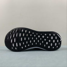 Cargar imagen en el visor de la galería, Nike ReactX Infinity Run 4 Black White Gray DR2670-002