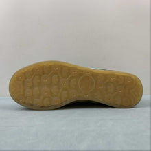 Cargar imagen en el visor de la galería, Adidas Gazelle Indoor Collegiate Green Hazy Sky Victory Gold IG9979