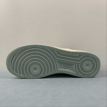 Cargar imagen en el visor de la galería, Air Force 1 07 Low White Light Green Yellow BS9055-612