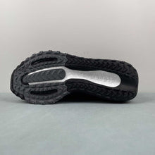 Cargar imagen en el visor de la galería, Adidas Ultraboost Light C.RDY Core Black HP6414