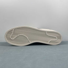 Cargar imagen en el visor de la galería, Adidas Superstar x Stussy HS3085