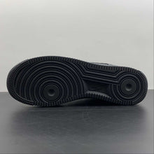 Cargar imagen en el visor de la galería, Air Force 1 07 Low Black White HW2636-079