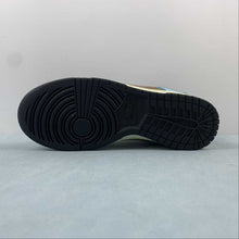 Cargar imagen en el visor de la galería, SB Dunk Low Blue Brown Pink MU0232-366