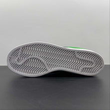 Cargar imagen en el visor de la galería, Adidas Superstar Green Core Black Cloud White FW3544