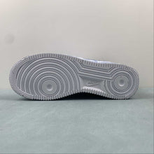 Cargar imagen en el visor de la galería, Air Force 1 07 Low Baby Blue Customised 315122-111