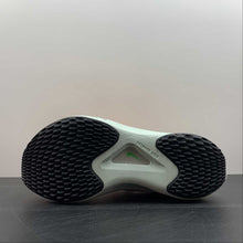 Cargar imagen en el visor de la galería, Zoom Fly 5 Orange White-Black DM8974-800