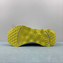 Cargar imagen en el visor de la galería, Nike Motiva White Optical Pure Yellow Platinum DV1238-100