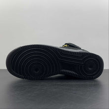 Cargar imagen en el visor de la galería, Air Force 1 07 Mid X Louis Vuitton Black 1A9HD7