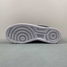 Cargar imagen en el visor de la galería, Air Force 1 07 Low Flyknit 2.0 Black White CI0051-300