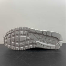 Cargar imagen en el visor de la galería, Air Max 1 Black White Blue CT1623-001