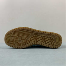 Cargar imagen en el visor de la galería, Adidas Bermuda Easy Mint Ice Mint Gum GY7387