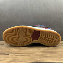 Cargar imagen en el visor de la galería, SB Dunk Low Parra 2021 Fire Pink Gym Red Mocha Royal Blue DH7695-600