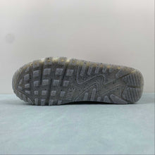 Cargar imagen en el visor de la galería, Air Max 90 Terrascape Anthracite University Red Black DV7413-003