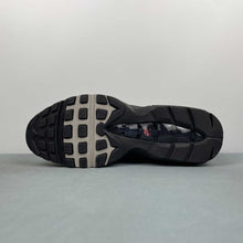Cargar imagen en el visor de la galería, Air Max 95 Track Red Smoke Grey DM0011-007