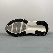 Cargar imagen en el visor de la galería, Nike Zoom Vomero 18 Black Summit White HM6803-007