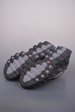 Cargar imagen en el visor de la galería, Air Max Dn8 Black and White Gradient IB8888-200