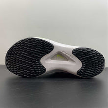 Cargar imagen en el visor de la galería, Zoom Fly 5 Olive Green Black-White DM8968-301