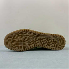 Cargar imagen en el visor de la galería, Adidas Bermuda Collegiate Green Shock Yellow Gum B41472