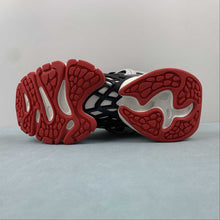 Cargar imagen en el visor de la galería, Adidas XLG Runner Deluxe Core Black Red Gray IH0615