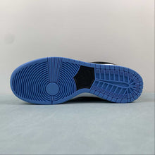 Cargar imagen en el visor de la galería, Dunk Low Pro Sb Sub Zero University Blue Black 304292-048