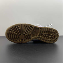 Cargar imagen en el visor de la galería, SB Dunk Low 85 Lavender Purple Black DO9457-126