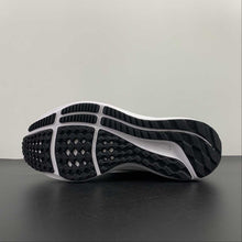 Cargar imagen en el visor de la galería, Air Zoom Pegasus 40 White Picante Red Blue Tint DV3854-102