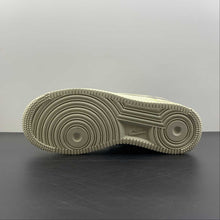 Cargar imagen en el visor de la galería, Air Force 1 07 Low Rich Grey White Green CW1188-555