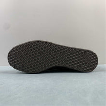 Cargar imagen en el visor de la galería, Adidas Gazelle Earth Strata Brown Gum IG4989