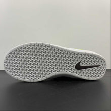 Cargar imagen en el visor de la galería, SB Force 58 Green Cashew 942237-100