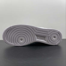 Cargar imagen en el visor de la galería, Air Force 1 07 Low Light Grey Pink White MM6023-536