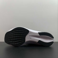 Cargar imagen en el visor de la galería, Zoom Fly 4 Balck White-Off Noir CT2401-001